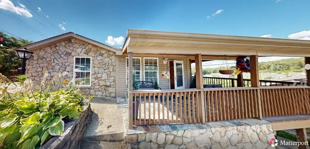 2230 Mckees Rocks Road , Robinson