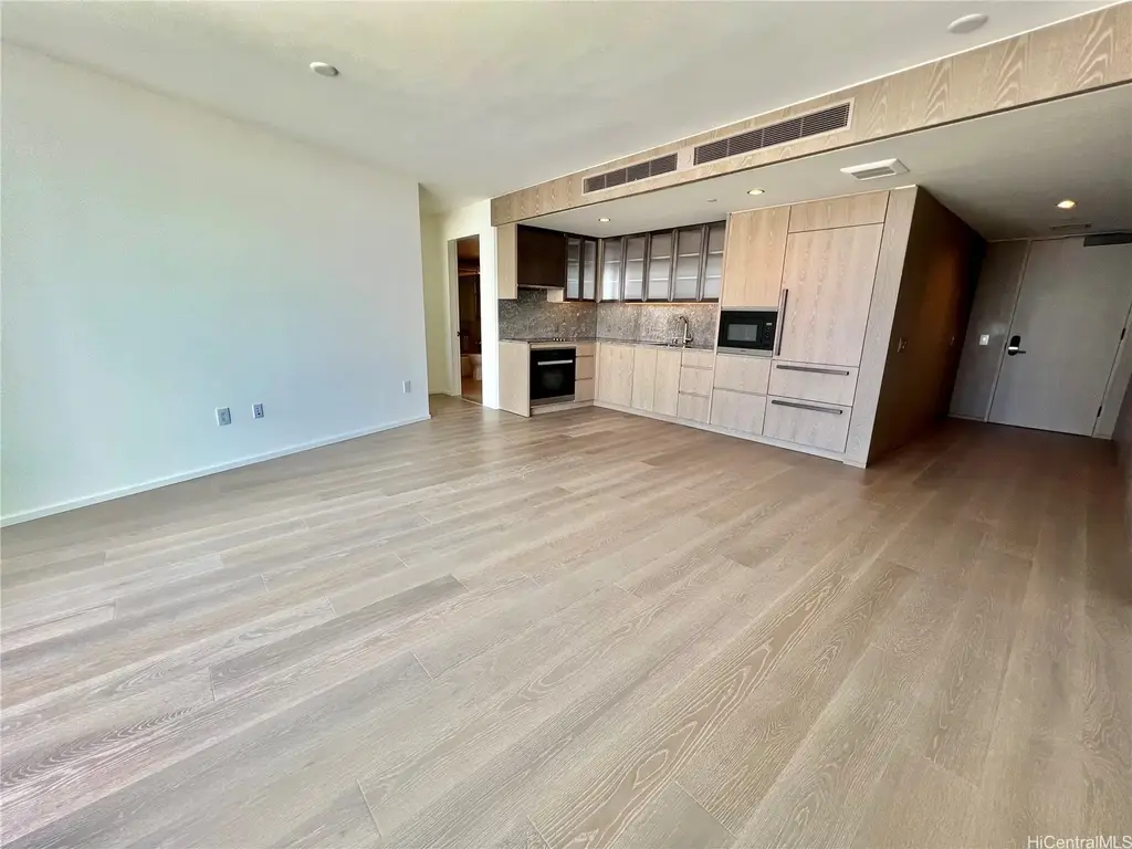 1000 Auahi Street # 3213, Honolulu