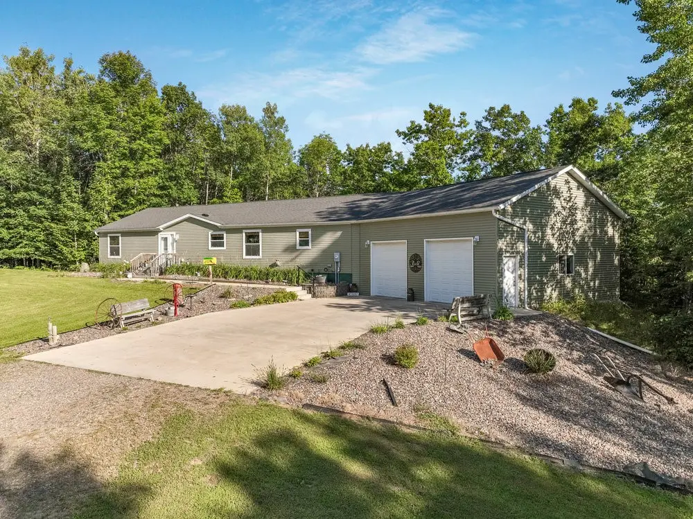 W14297 State Highway 8, Weyerhaeuser