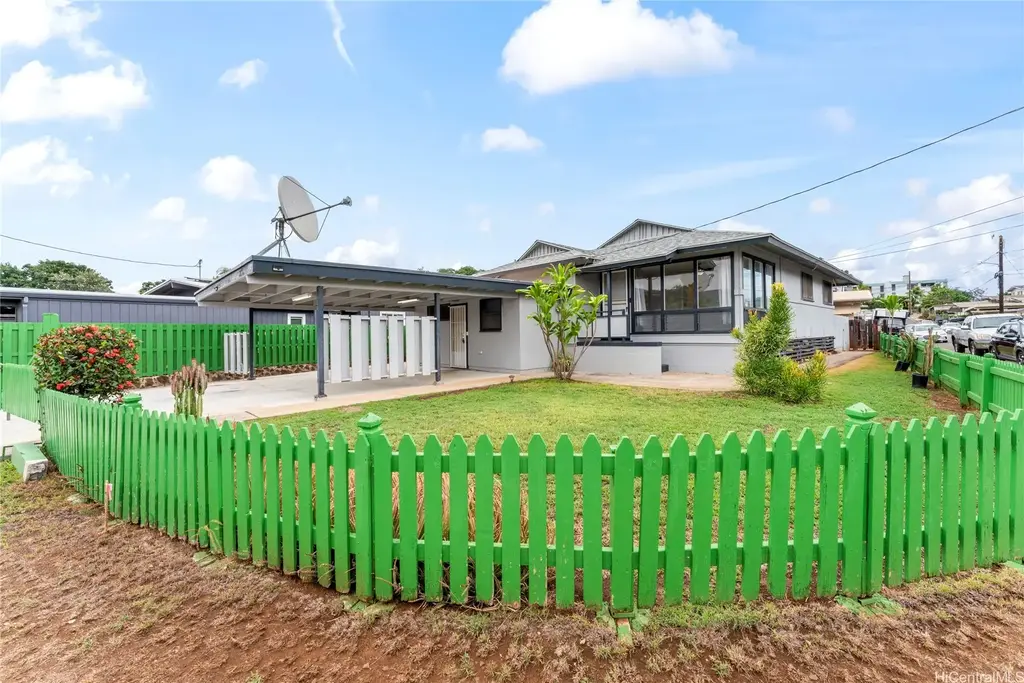 94-221 Pupukui Street, Waipahu