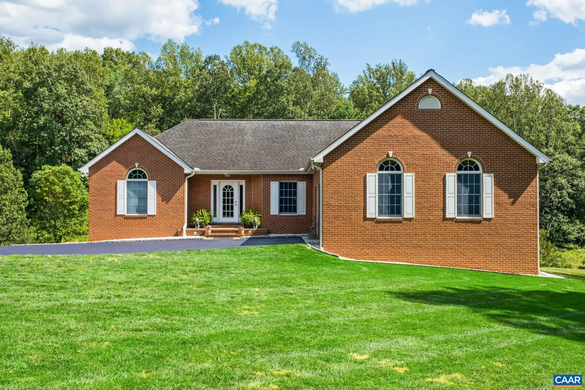 105 Squirrel Path, Stanardsville