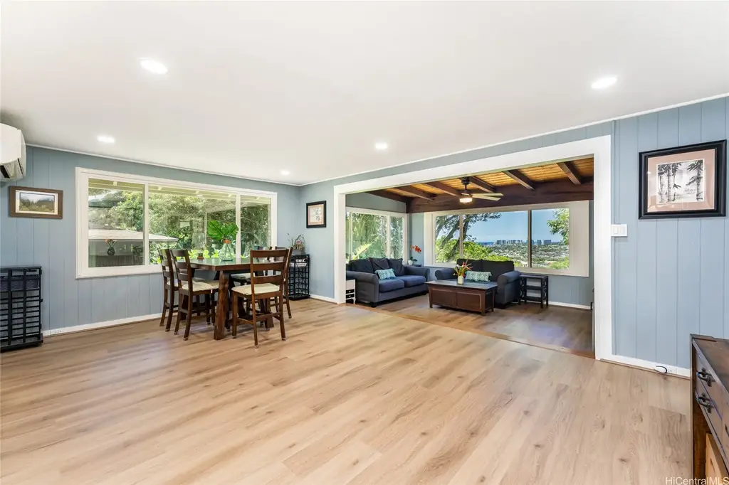 3518 Lelehune Place, Honolulu