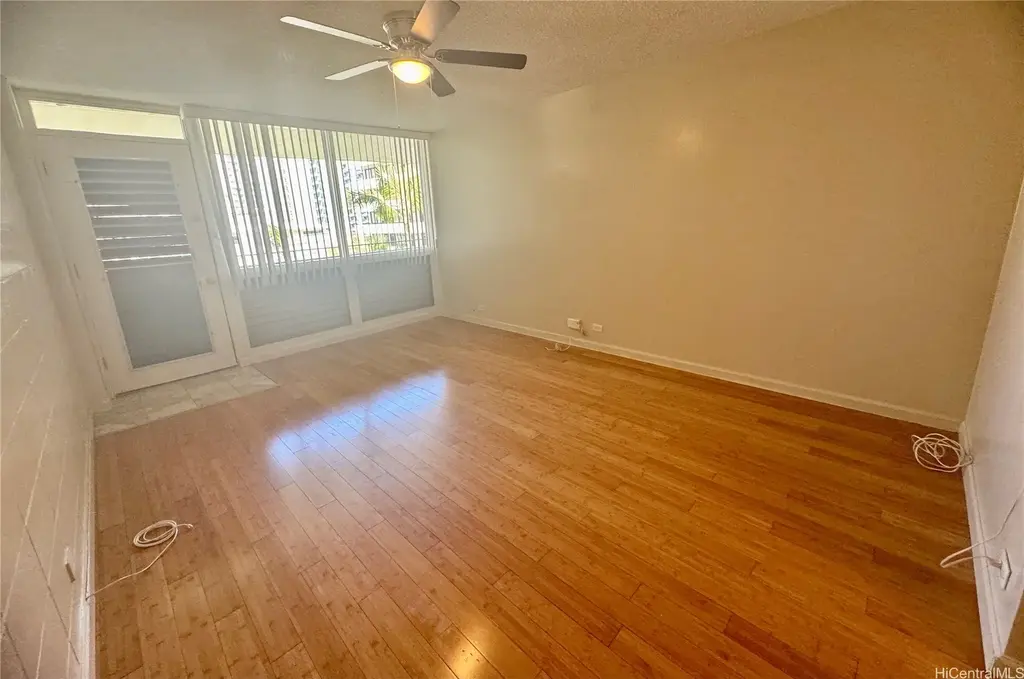 425 Ena Road # 907c, Honolulu