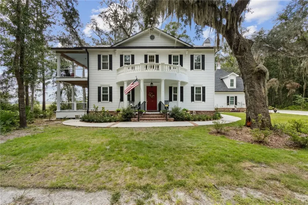 128 Heron Point Lane, Woodbine