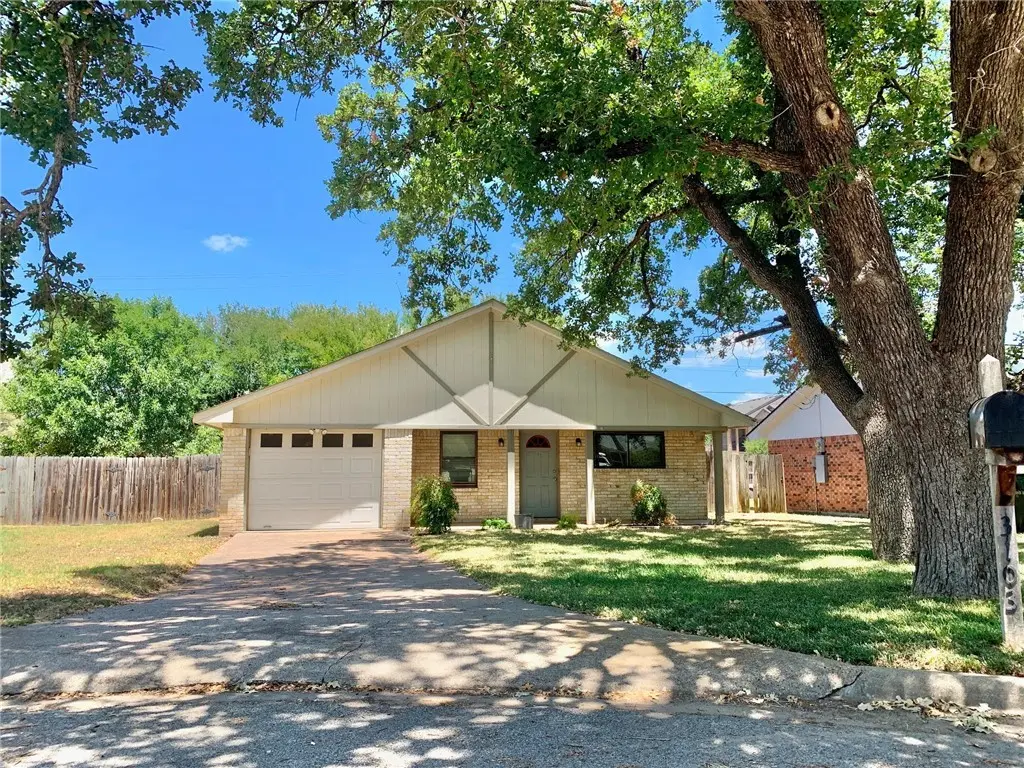 3103 Heatherwood Drive, Bryan