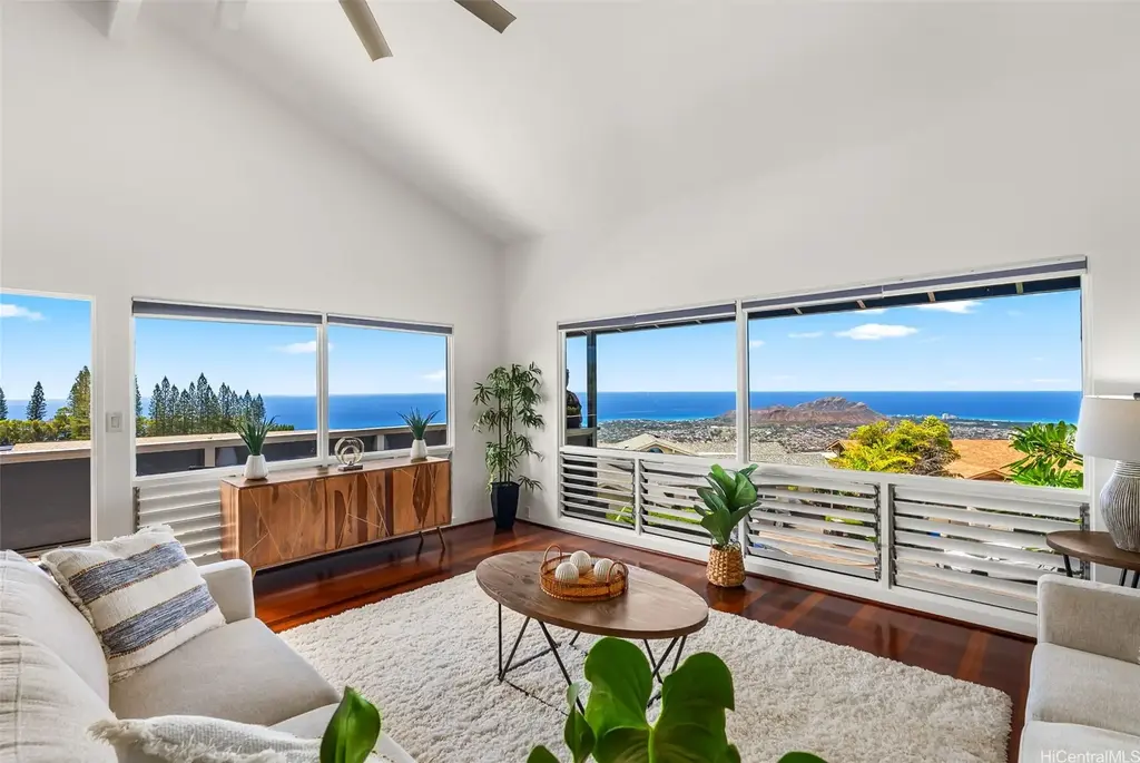 2234 Aha Niu Place, Honolulu