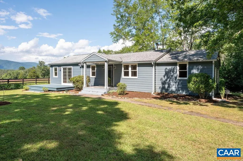 8165 Open Gate Ln, Afton