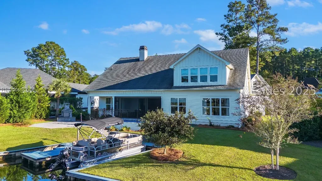 312 Hampton Lake Drive, Bluffton
