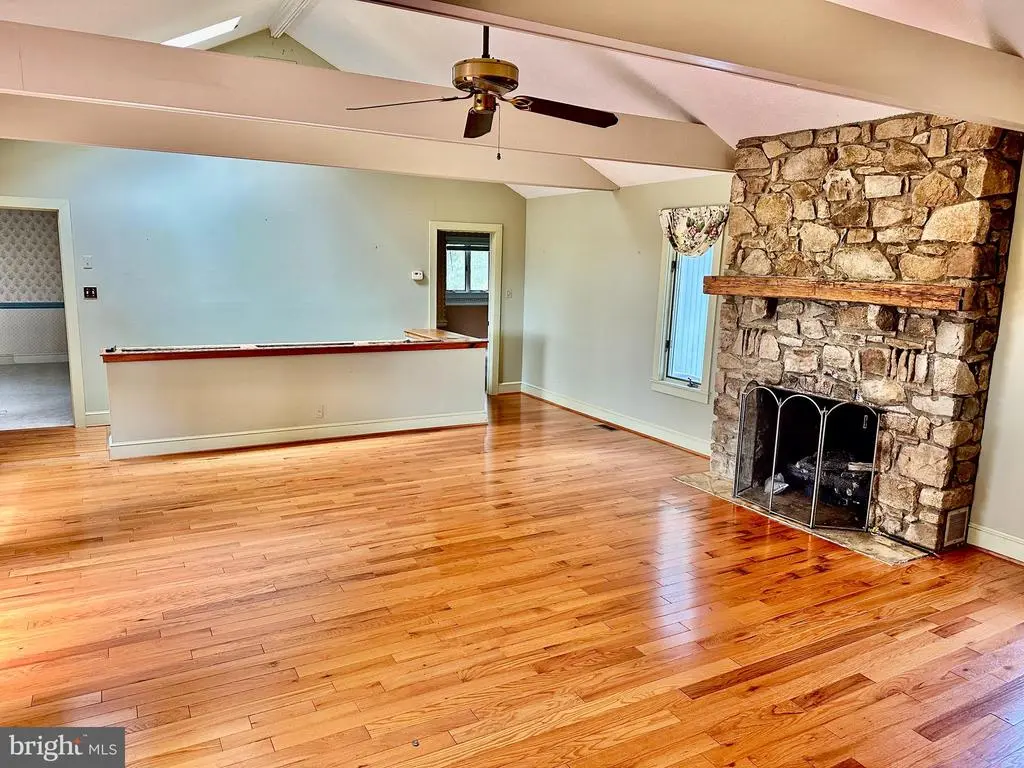 7038 Beaconsfield Ln, Warrenton