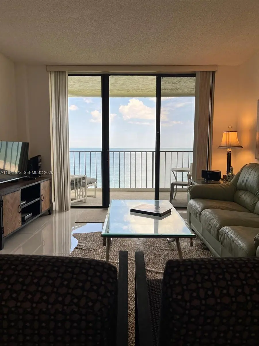 Photo of Listing #A11872672