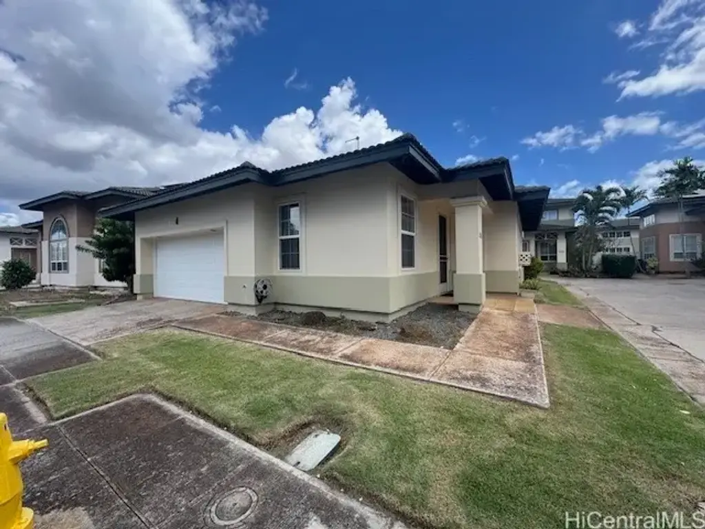 91-1016 Wahinoho Street, Kapolei