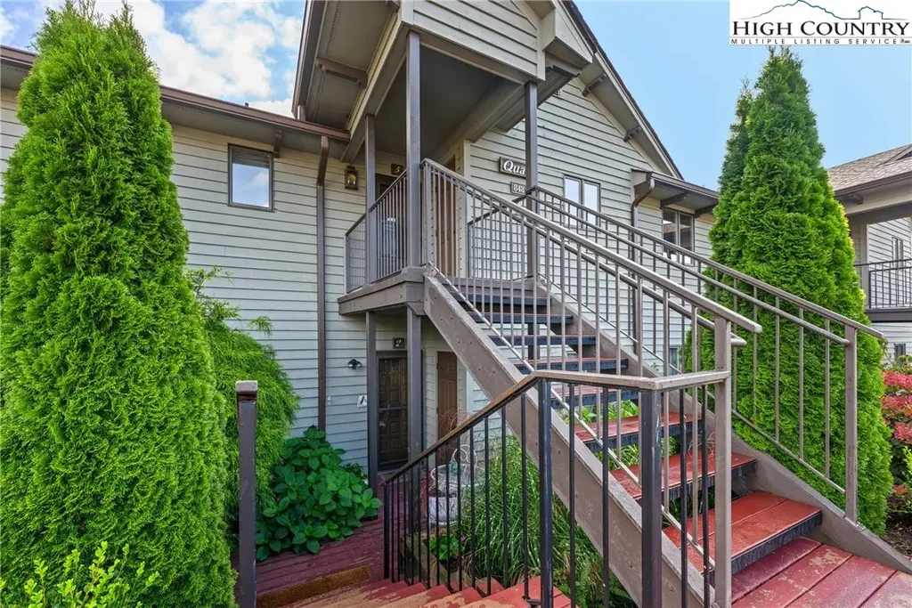 848 Chetola Lake Drive # 2, Blowing Rock