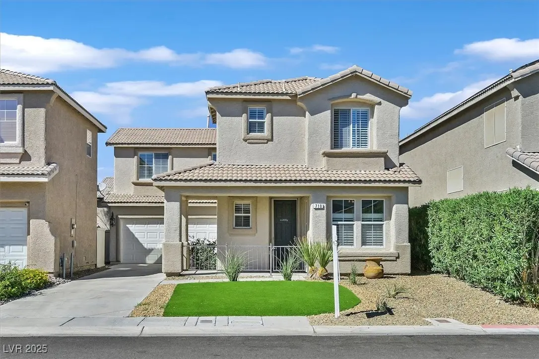 Photo of Listing #2715294