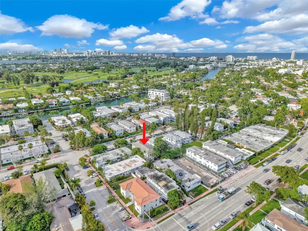 1784 Marseille Dr, Miami Beach