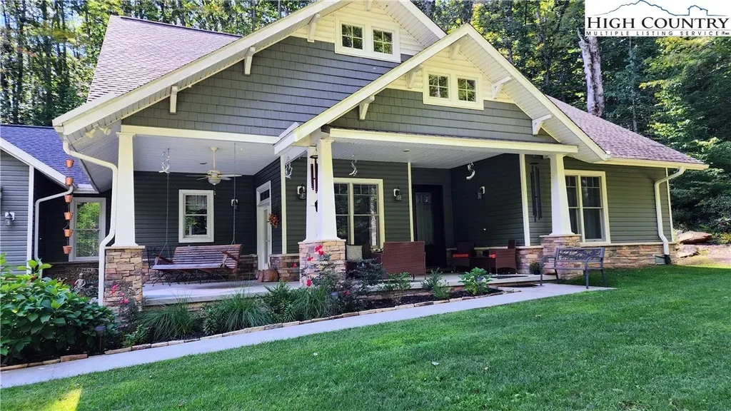 464 Sugar Mountain #2 Road, Newland