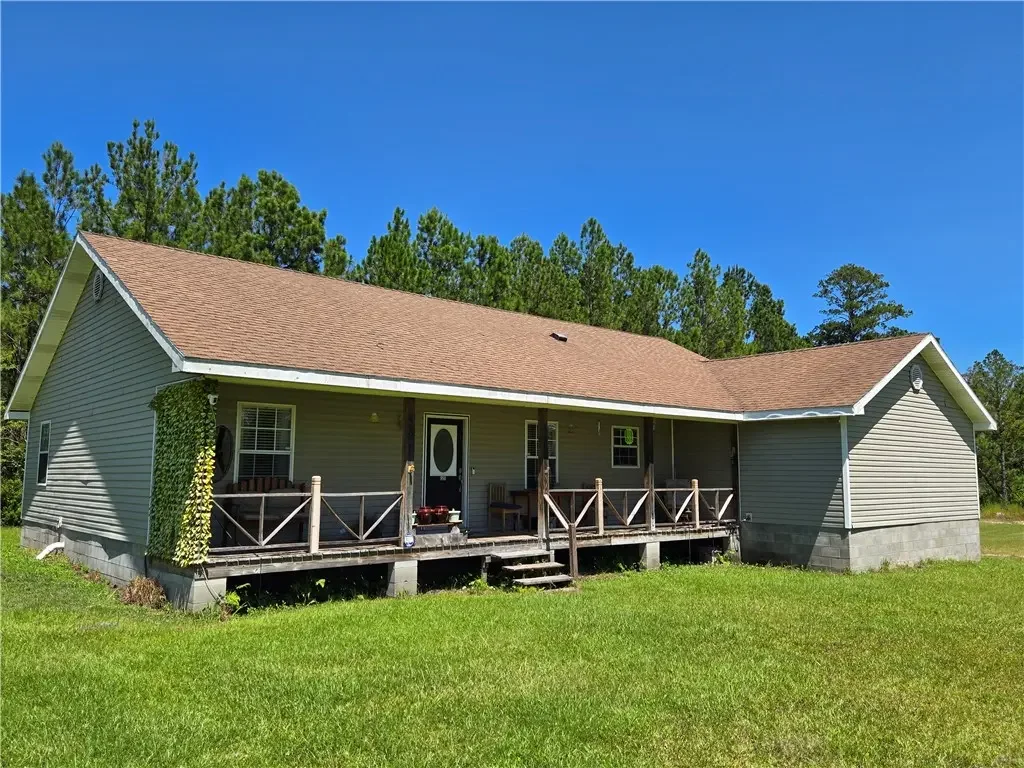 950 Apple Drive, Waycross