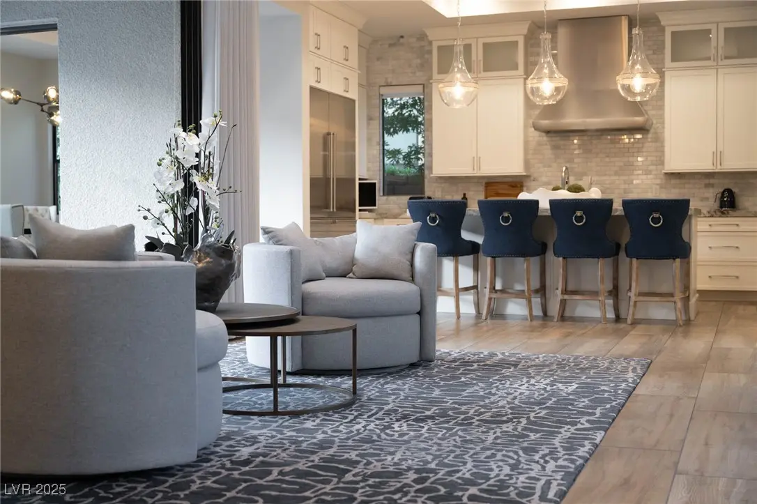 Photo of Listing #2716791