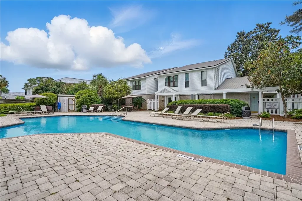 2513 Demere Road 8, St Simons Island