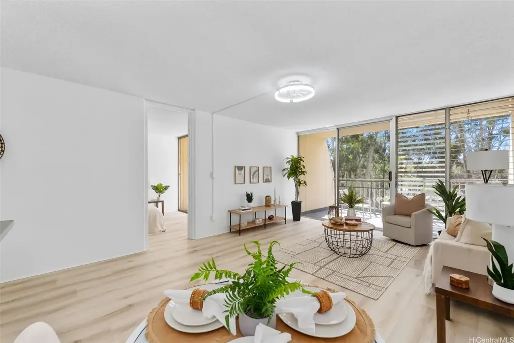 95-2044 Waikalani Place # C405, Mililani