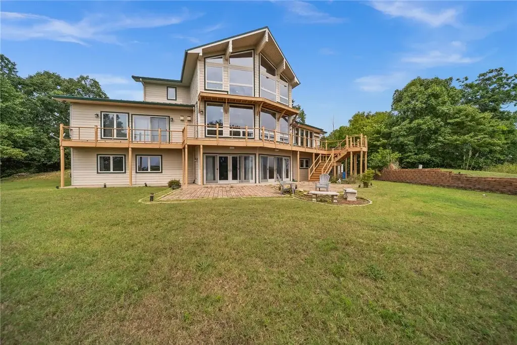 11333 Lathams Landing Road, Garfield