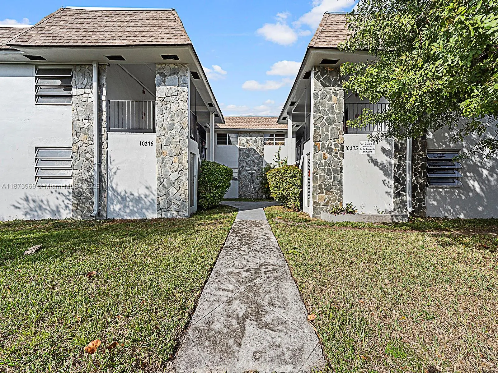 Photo of Listing #A11873969