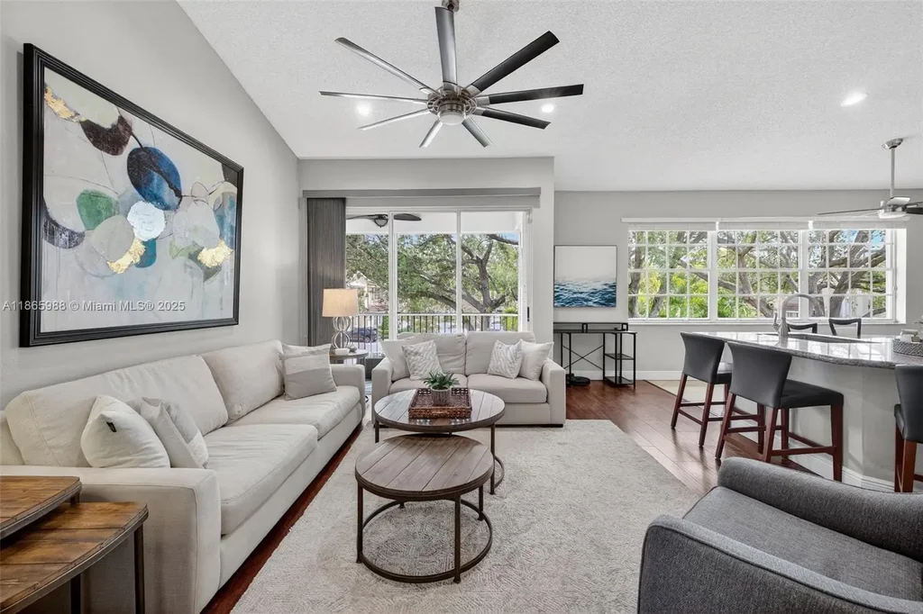 12447 Nw 10th Ct D-15, Coral Springs