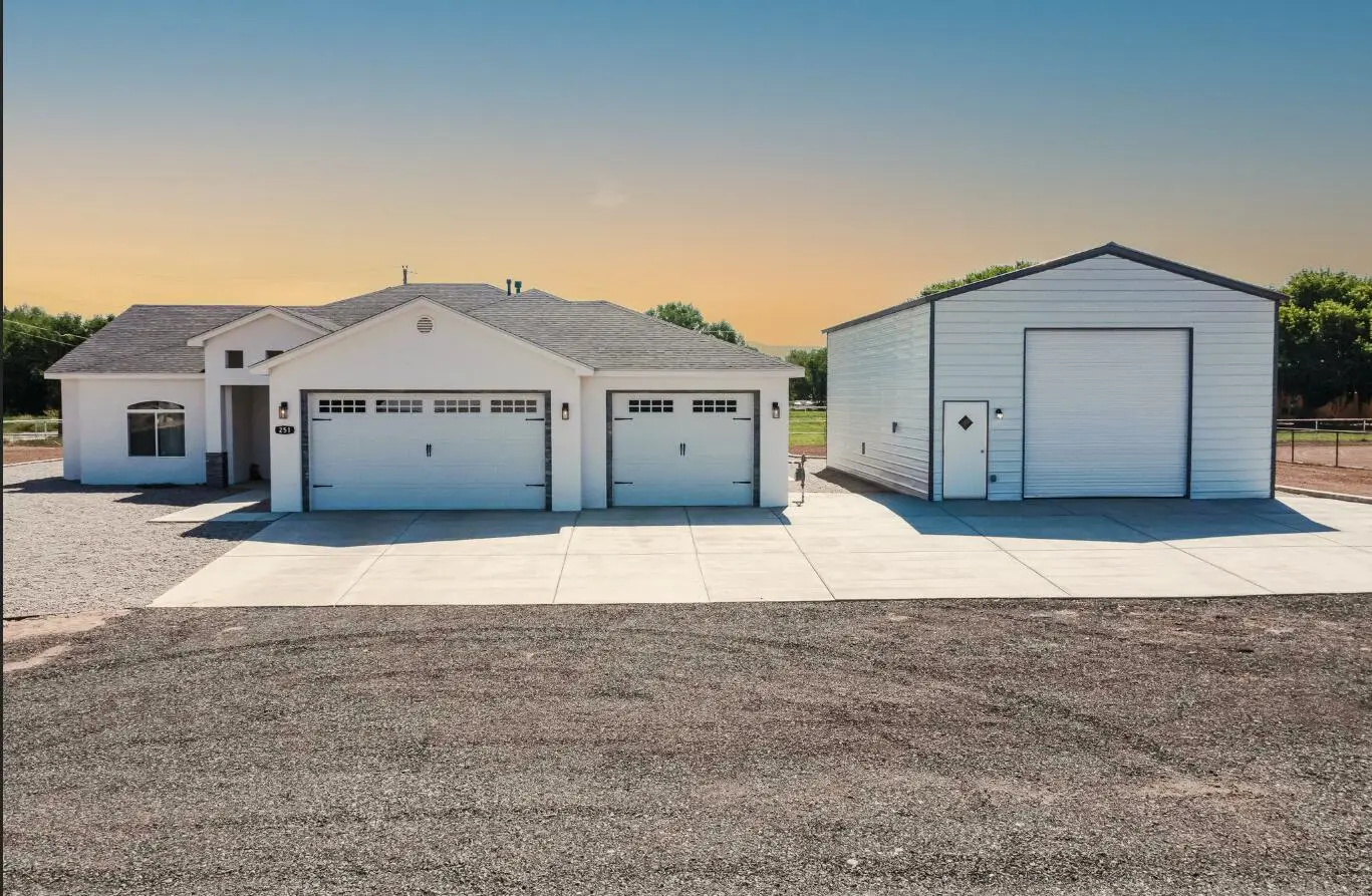 251 Trujillo Street Ne, Los Lunas