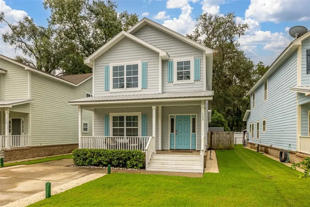 123 Maple Street, St Simons Island