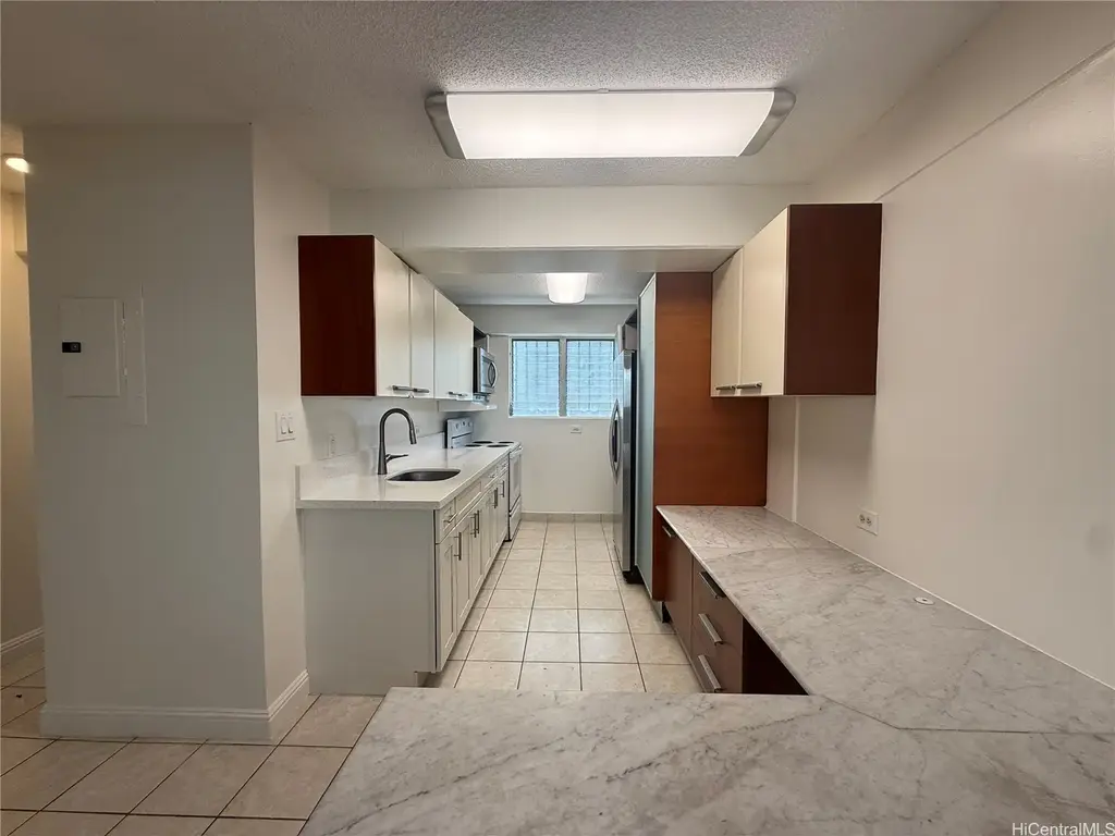908 University Avenue # A105, Honolulu