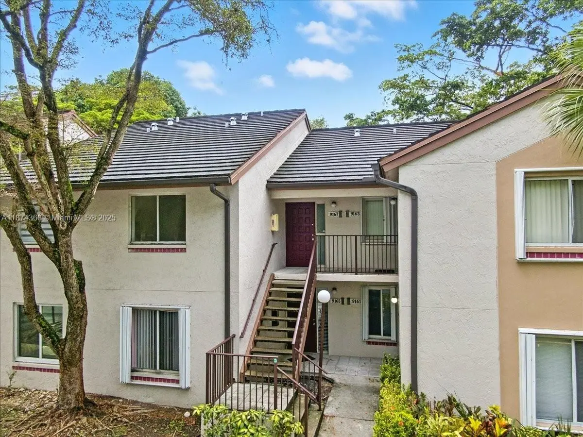 Photo of Listing #A11874368