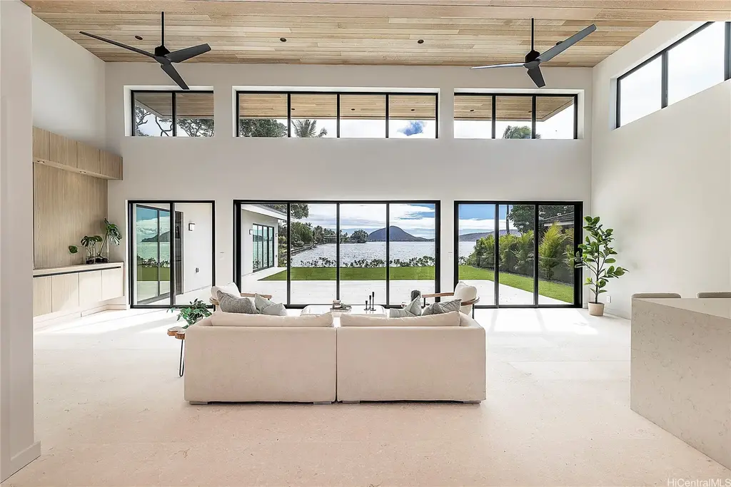 344 Wailupe Circle, Honolulu