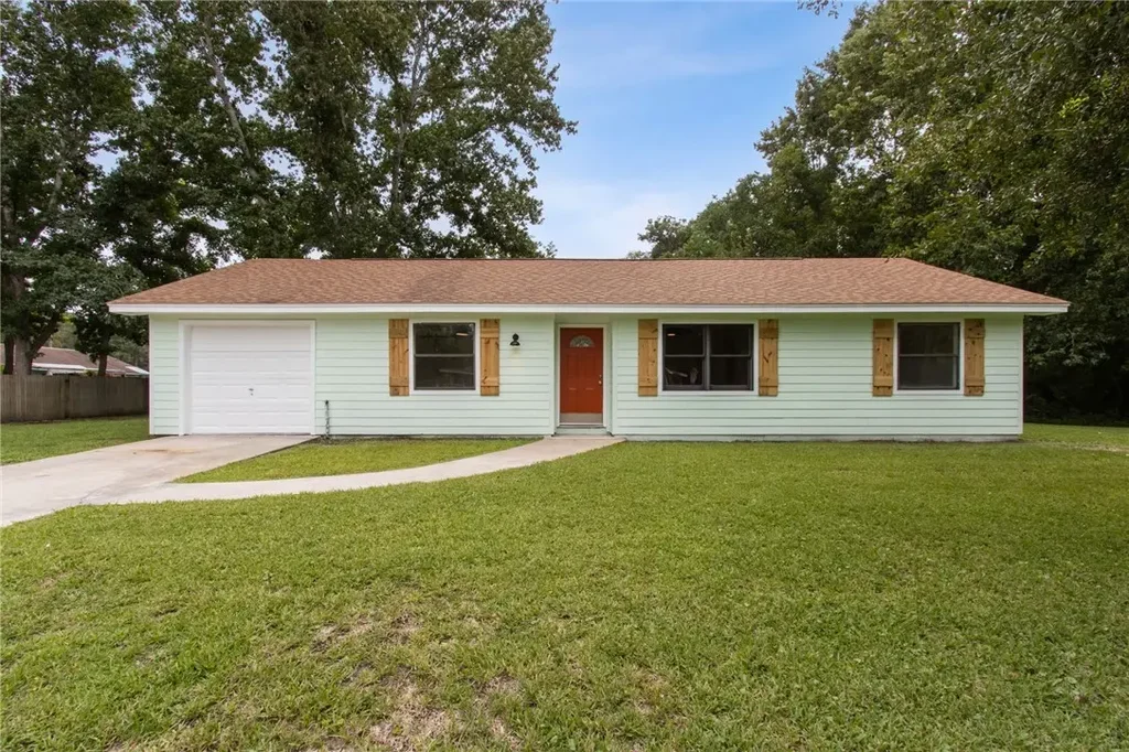 587 Powder Horn Road, St Marys