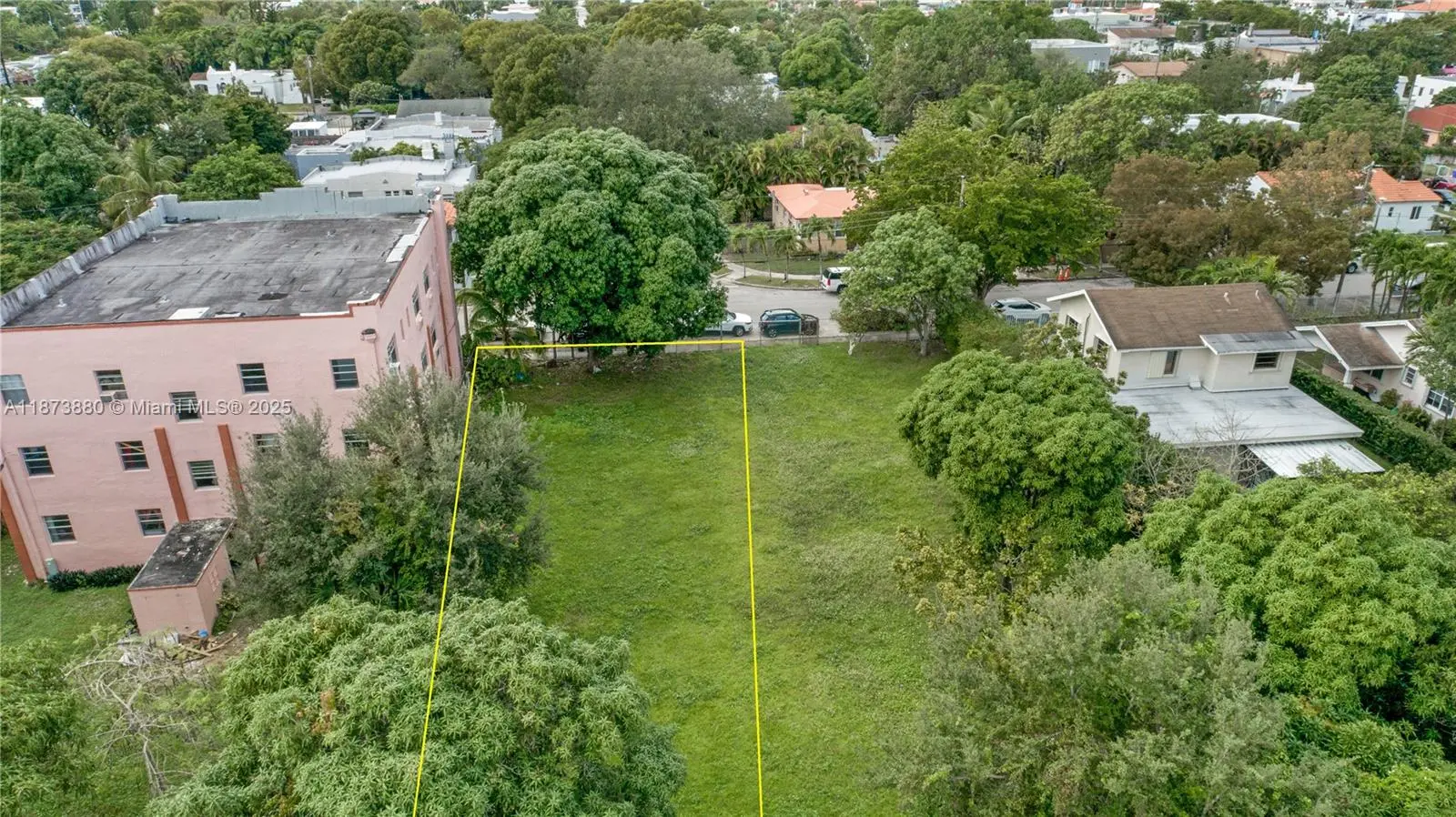 Photo of Listing #A11873880