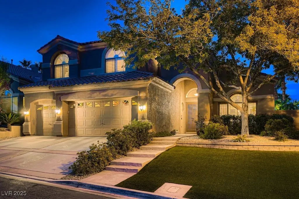 Photo of Listing #2717214