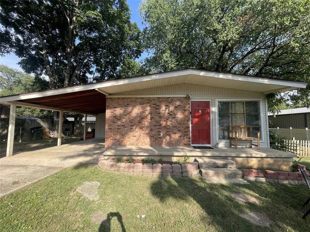 107 Ferguson Street, Berryville