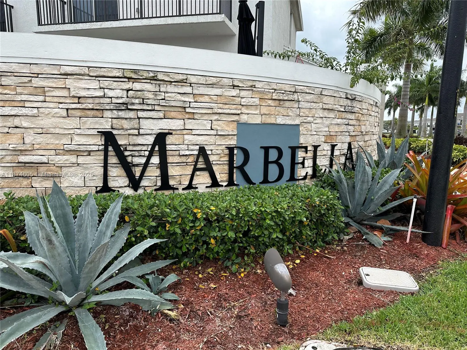 Photo of Listing #A11874605