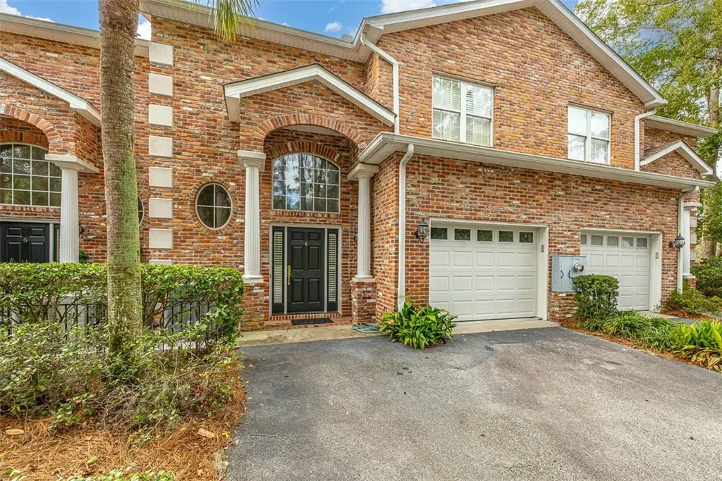 4 Palm Villas Court, St Simons Island