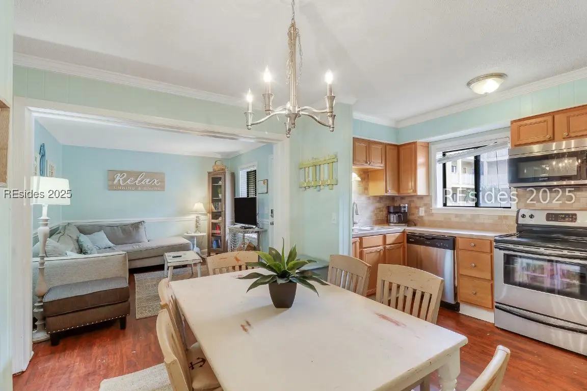 Photo of Listing #501186