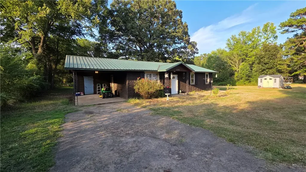 10282 Smith Lane, Dardanelle