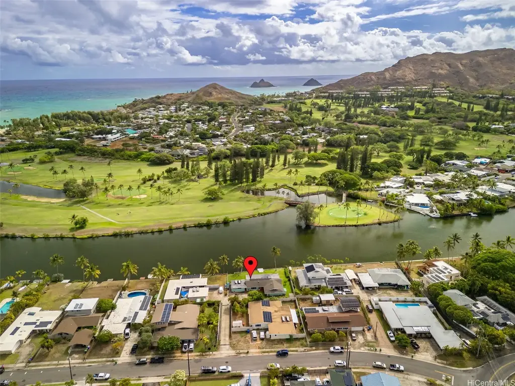 279 Kakahiaka Street, Kailua
