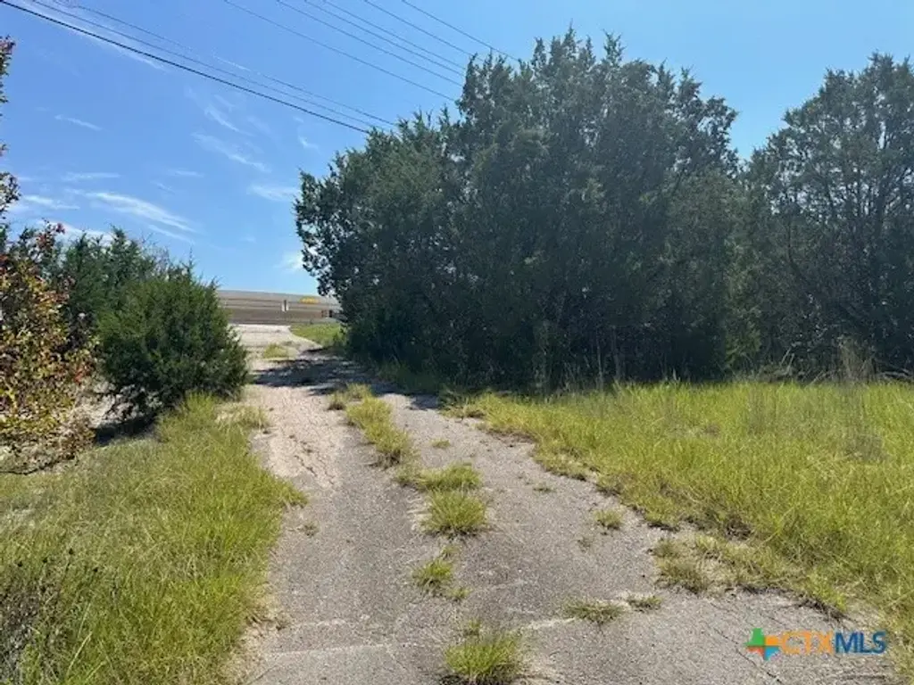 1219 N 1st Street, Copperas Cove