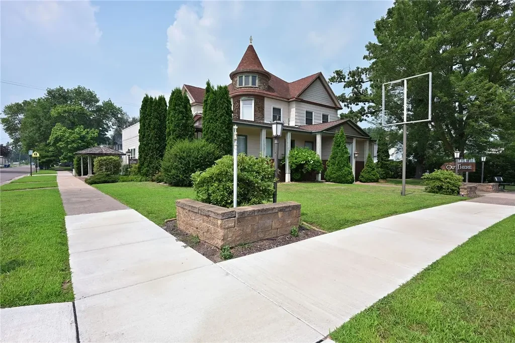 502 N Main Street 3, Rice Lake