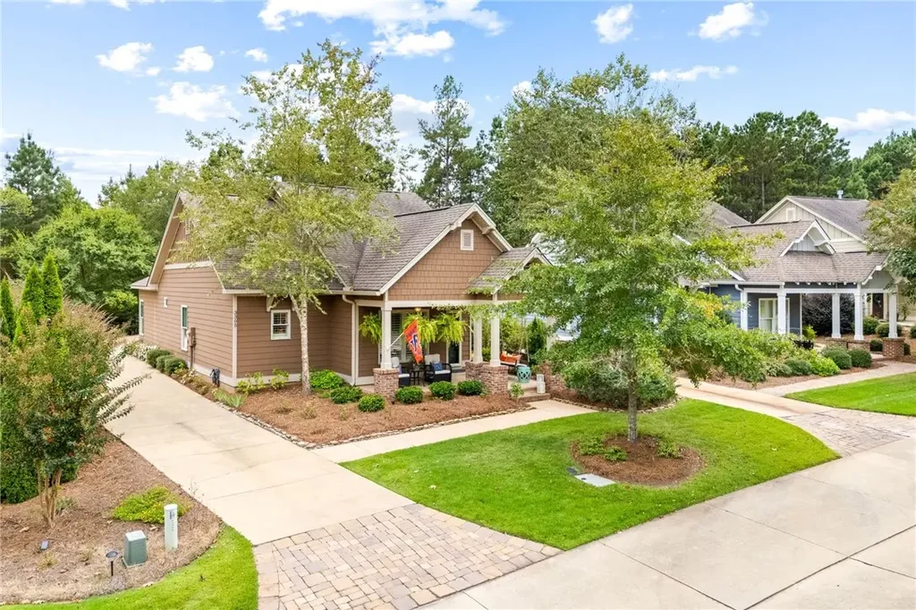 3305 Double Eagle Ln, Opelika