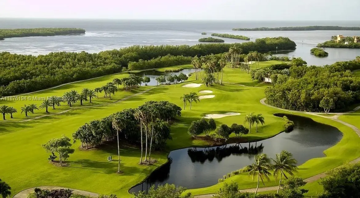 Photo of Listing #A11876194