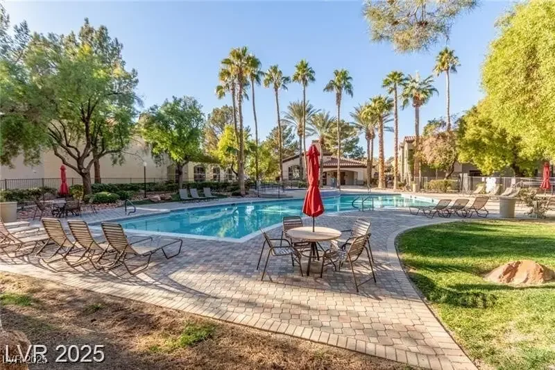 Photo of Listing #2717894