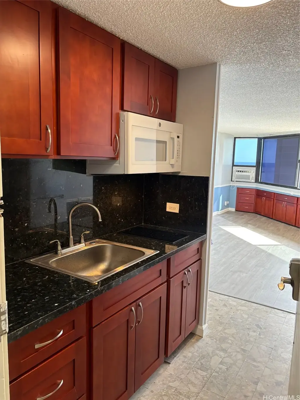 (unit #3202) 1700 Ala Moana Boulevard, Honolulu