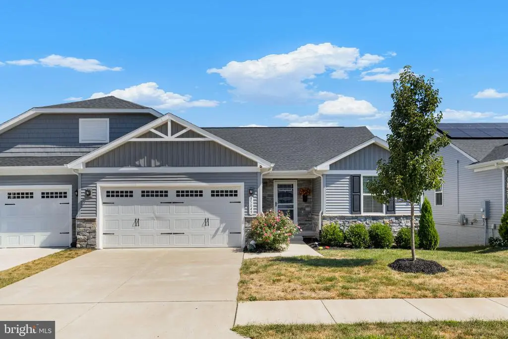 35049 Mansours Dr, Locust Grove