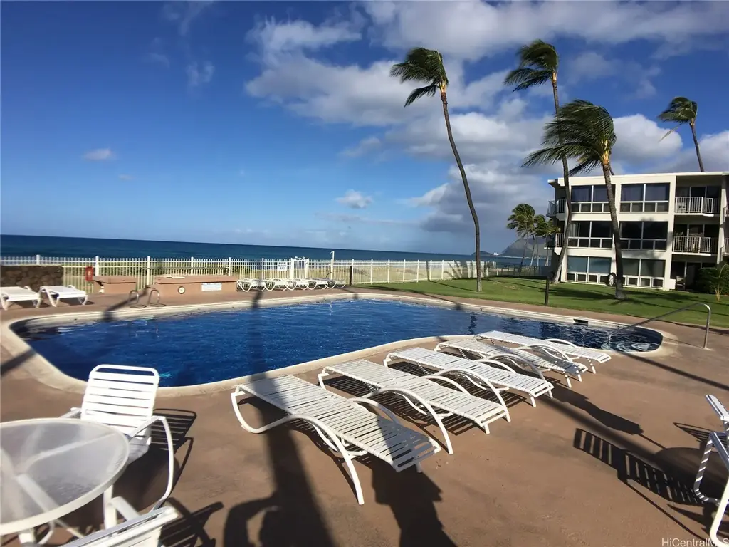 87-561 Farrington Highway # 104, Waianae