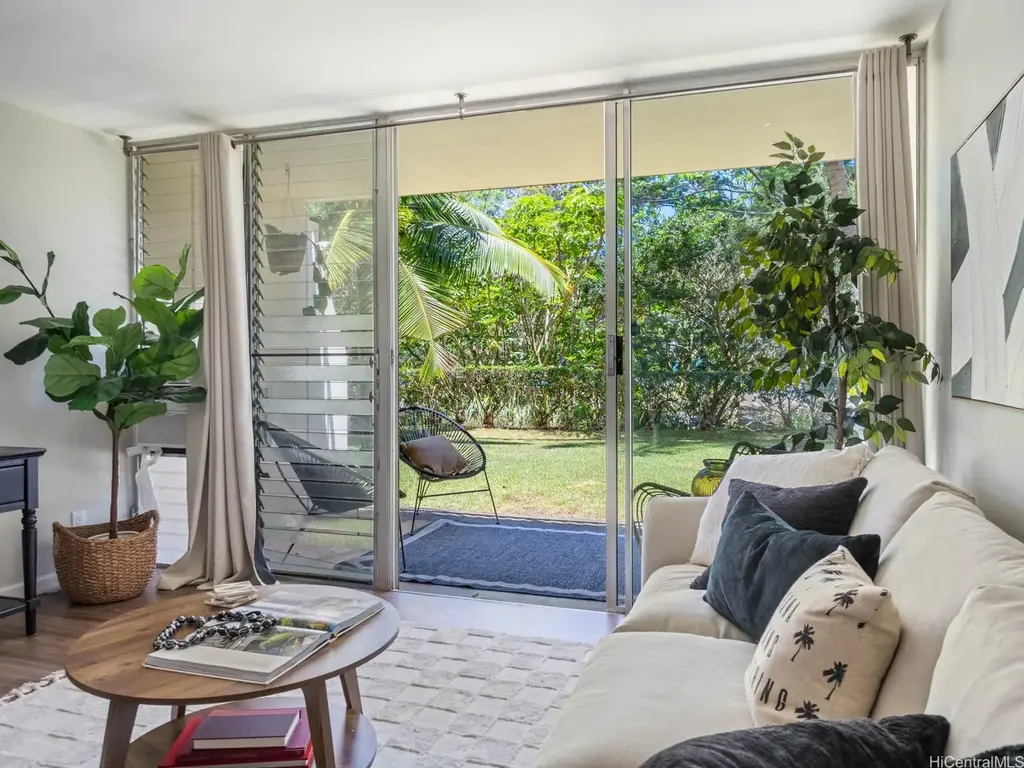 95-2027 Waikalani Place # A103, Mililani