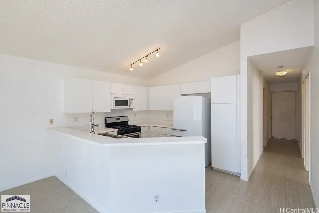 91-1211 Kamoawa Street, Ewa Beach